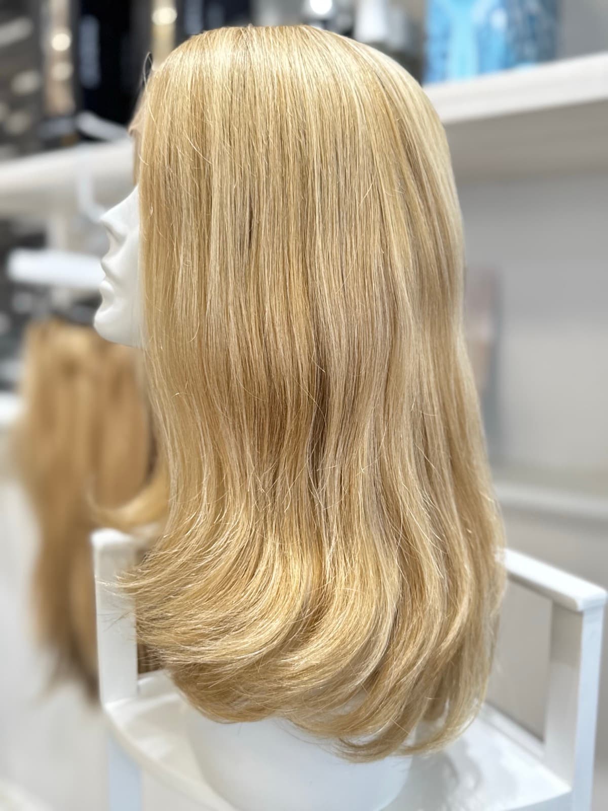 Long Wavy Blonde Wig